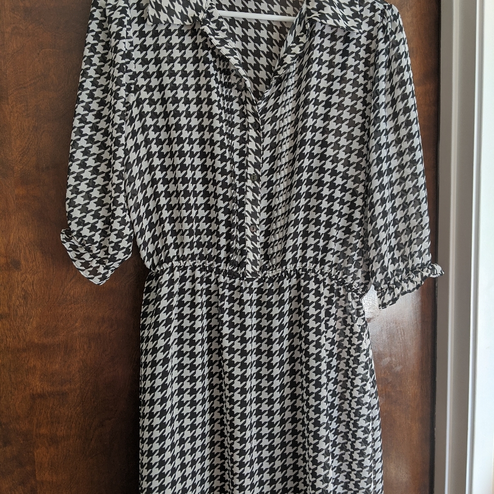 Houdstooth dress